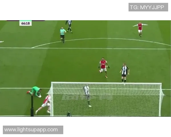 英超足球直播全攻略让你不错过每一场精彩赛事的最佳选择 英超足球直播全攻略让你不错过每一场精彩赛事的最佳选择